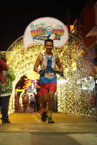 BIB: 5520
                            <button type="button" onclick="openModal(21832146)" class="btn btn-primary btn-sm float-right btn-popup" data-toggle="modal" data-target=".modal-high-quality">
                        <i class="fas fa-shopping-cart"></i> Add to Cart
                    </button>
                                            <button type="button" onclick="isThisMe(21832146, true)" class="btn btn-success btn-sm float-right btn-popup btn-isme hidden" data-toggle="tooltip" data-placement="bottom" title="นี่คือรูปของคุณใช่ไหม คลิกที่นี่เพื่อเอาเข้าอัลบั้ม">
                        <i class="fas fa-plus"></i> Add to album
                    </button>
                    <button type="button" onclick="isThisMe(21832146, false)" class="btn btn-warning btn-sm float-right btn-popup btn-isnotme hidden">
                        <i class="fas fa-ban"></i> Remove from album
                    </button>